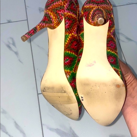 Steve Madden Purple and Pink Classic Heels Size 6 - Picture 3 of 6